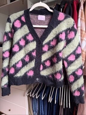 Cozy V-Neck Mohair-look Cardigan with pink hearts